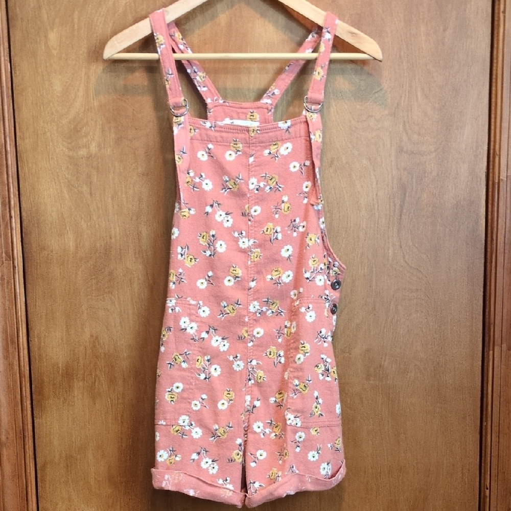 Hollister Cotton Blend Floral Overalls in Rosy Brown Size S